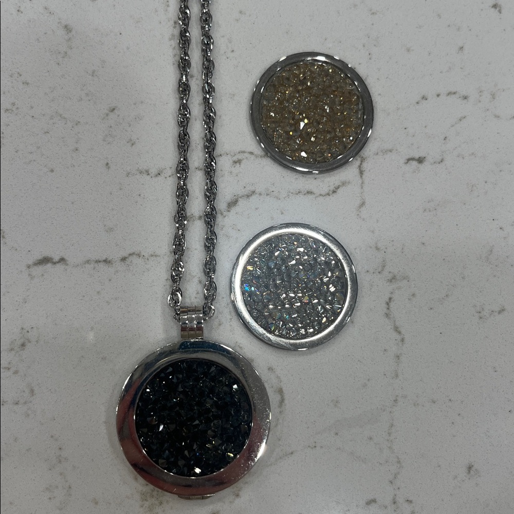 Silver Necklace With Interchangeable Pendants - image 2